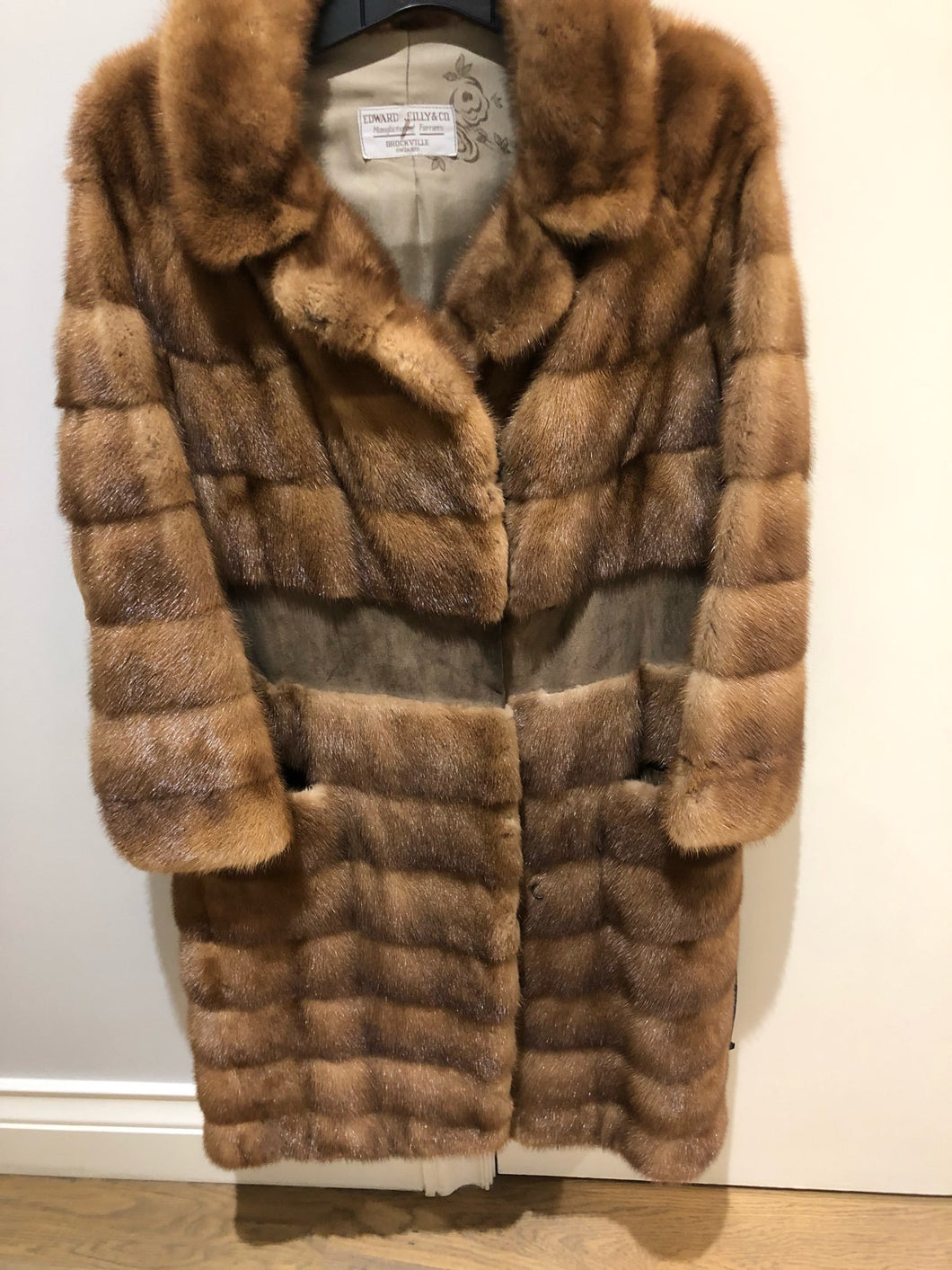 Real Mink Fur Coat, Light Brown | Suede by the waistband | Excellent Condition